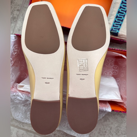 NIB New In Box Tory Burch GEORGIA BALLET
WRINKLE CALF LEATHER Flats - size 8.5 - Picture 4 of 9